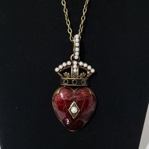 Heart Antique Gold Pendant Crown w/Pearls